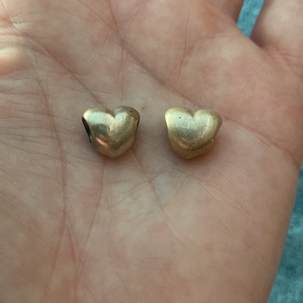 Pandora Big Smooth Heart Sterling Charm. Stamped 925 - Picture 3 of 3
